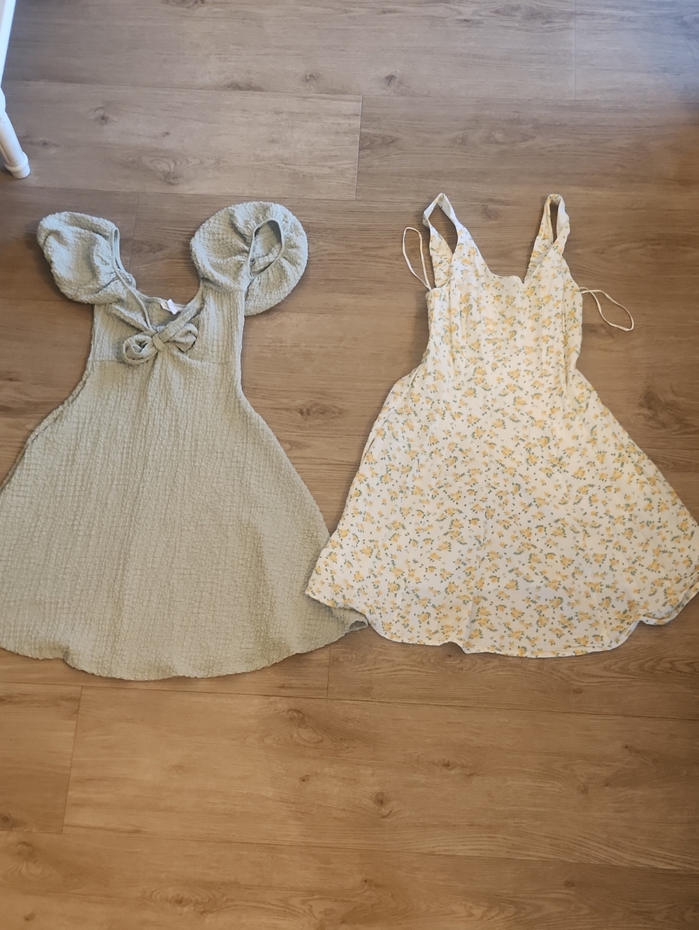 Bubdle Of 2 Dresses For Juniors